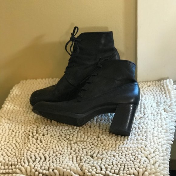 Diba leather lace up heeled booties 6.5 - Picture 7 of 14